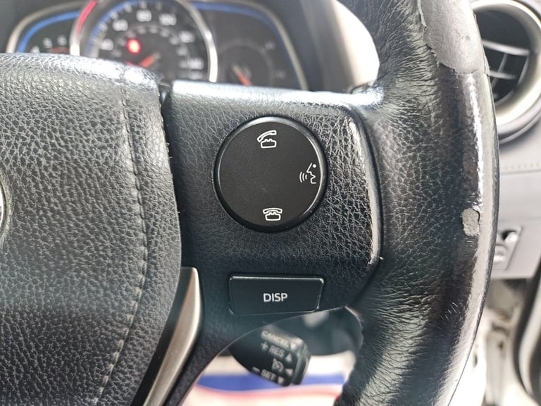 2015 15 TOYOTA RAV4 2.0 D-4D ICON SUV 5DR DIESEL MANUAL 4WD EURO 5 (S/S) (124 PS