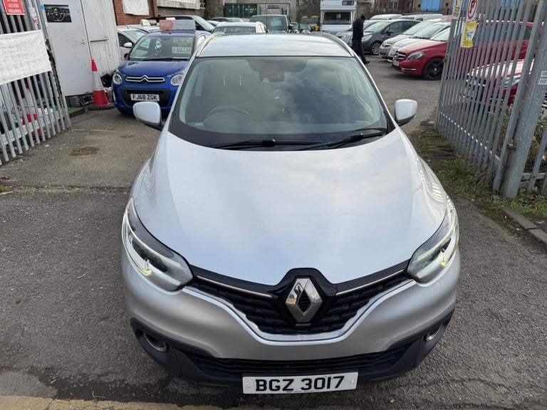 1.2 PETROL 2016 10 MONTH MOT 