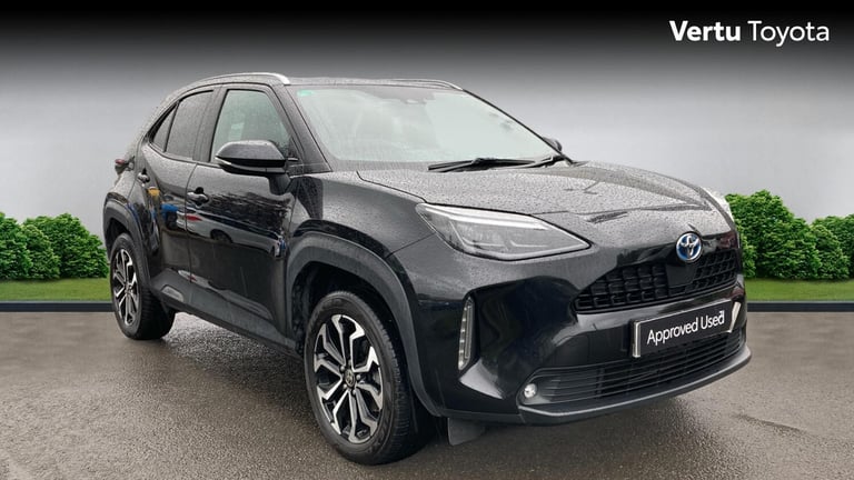 image for 2022 Toyota Yaris Cross 1.5 Hybrid Design 5dr CVT Hybrid Estate Estate Hybrid Automatic