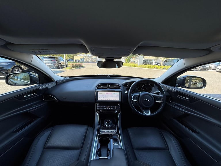 2018 Jaguar XE 2.0i GPF Portfolio Saloon 4dr Petrol Auto Euro 6 (s/s) (200 ps) SALOON Petrol Auto...