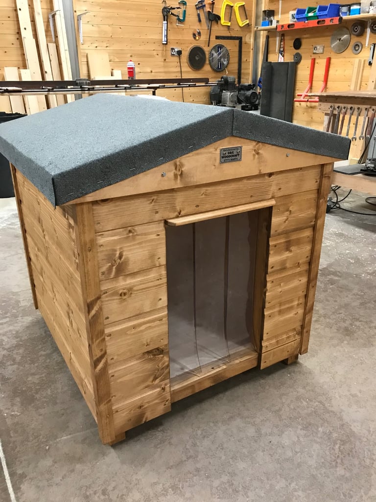 High quality dog kennels. Dog house. Dog pen. Dog run. Enclosures. Cat pet