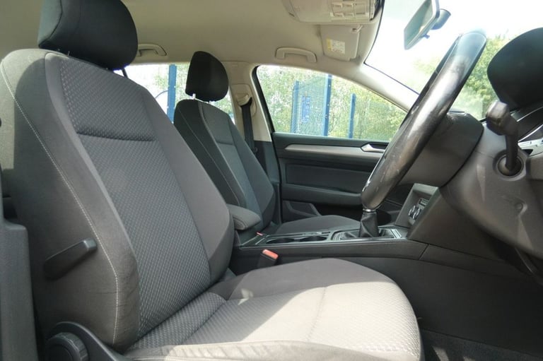 2015 Volkswagen Passat 1.6 TDI BlueMotion Tech S Estate 5dr Diesel Manual Euro 6 (s/s) (120 ps) E...