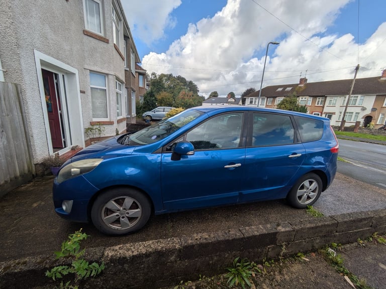 Cheap Renault, GRAND SCENIC, MPV, 2011, Manual, 1598 (cc),5 doors 7 seat for sale in Cardiff / Caerdydd, South Glamorgan