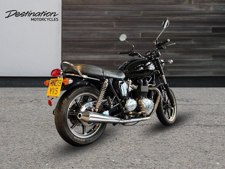 2009 Triumph Bonneville AIR COOLED black