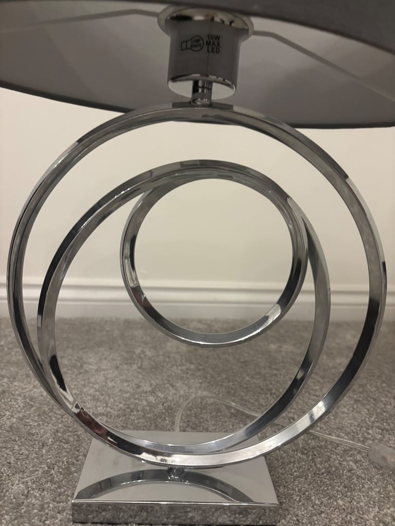 Silver and chrome table lamp 