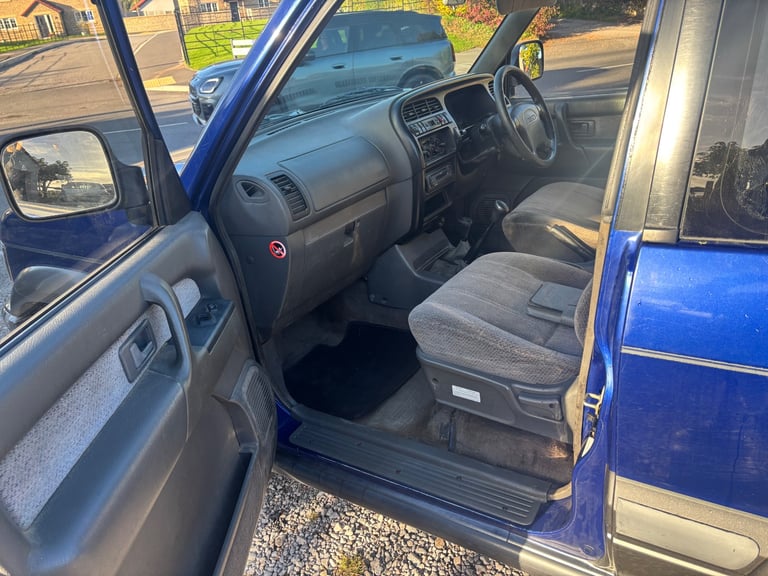 Isuzu, TROOPER, Estate, 1999, Manual, 3494 (cc), 3 doors