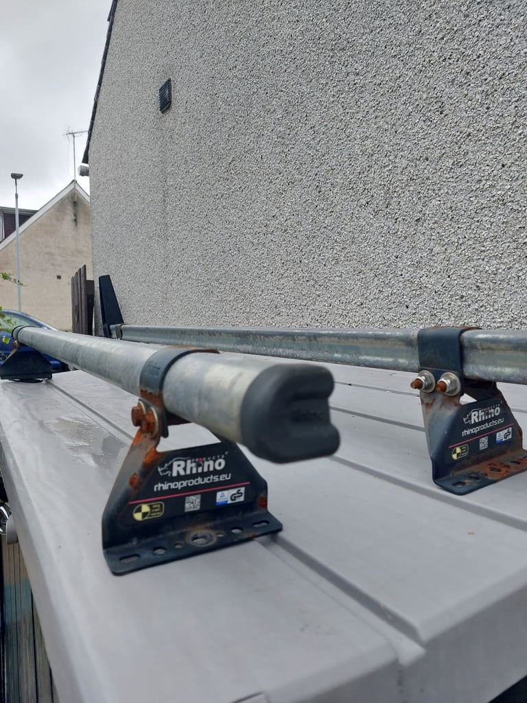 Roof bars 