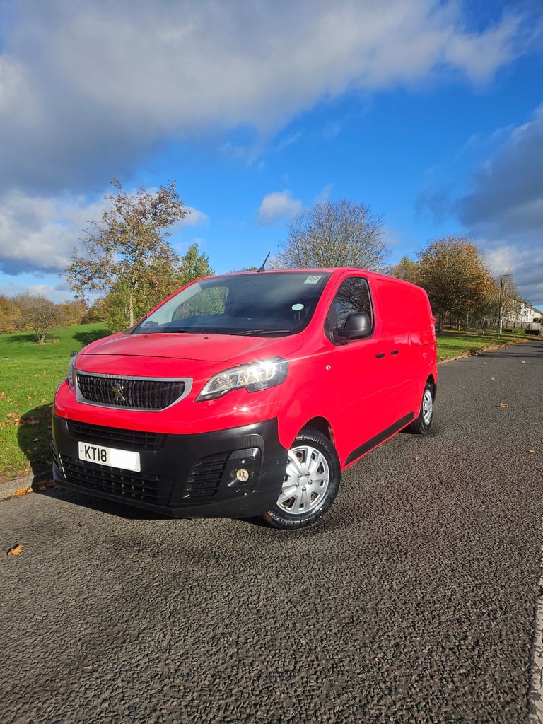 18/ reg Peugeot expert 1.6 hdi lwb fsh 1 owner sim vivaro trafic vito custom scudo dispatch lez comp