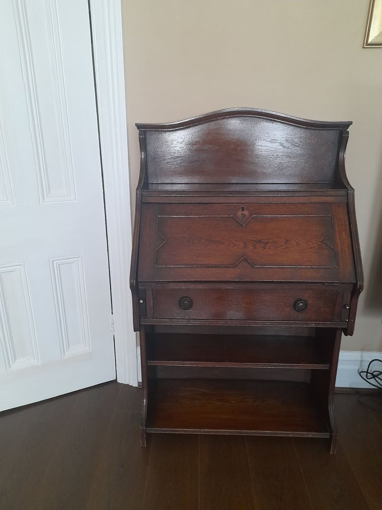 image for Bureau for sale 