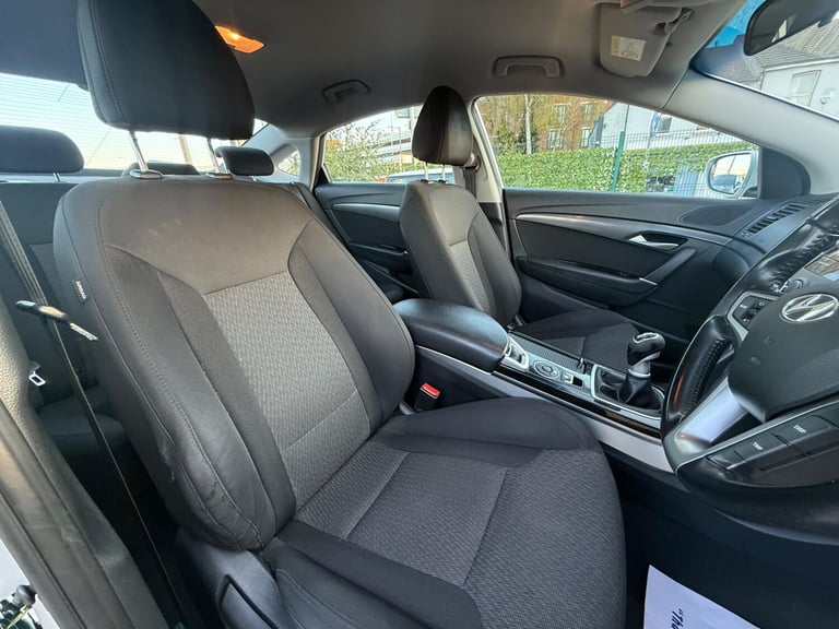 2014 Hyundai i40 1.7 CRDi Blue Drive Active Euro 5 (s/s) 4dr SALOON Diesel Manual