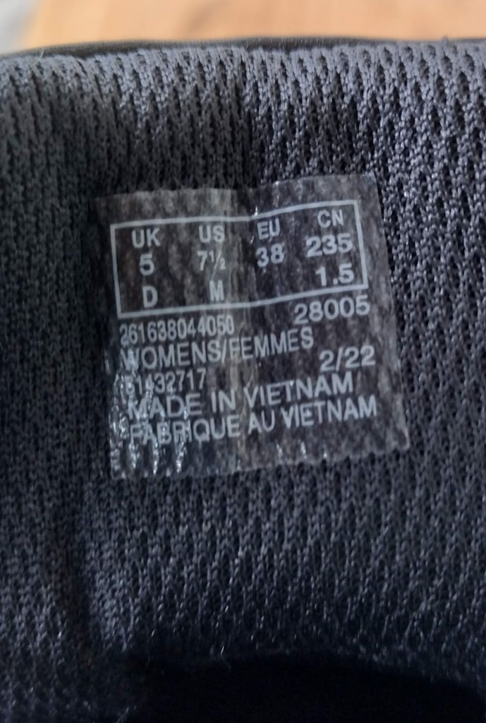 Clarks womens' TRI PATH DAY 2 GTX black leather boots,  SIZE UK 5 (38) - RRP £135.