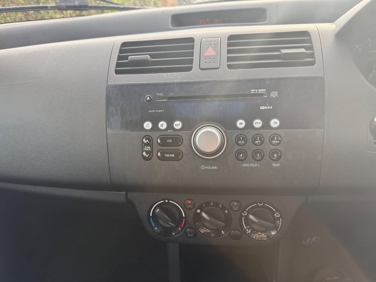 Suzuki, SWIFT, Hatchback, 2008, Manual, 1490 (cc), 3 doors
