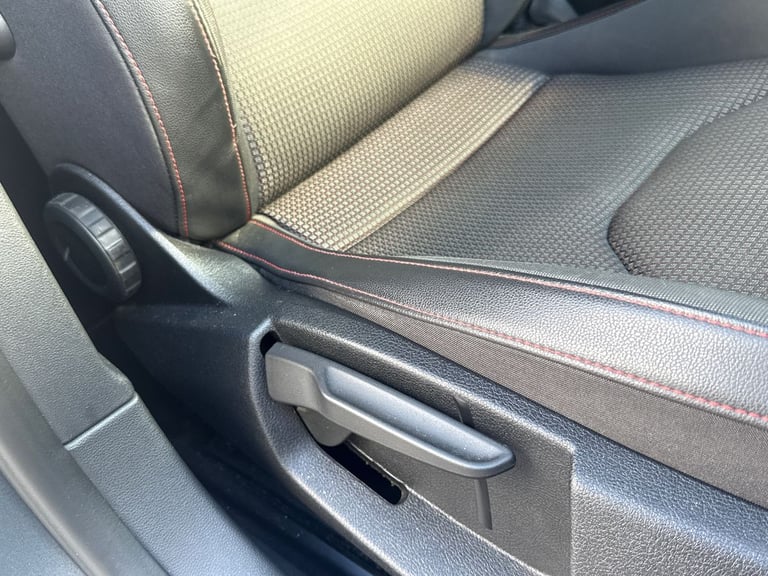 2018 SEAT Leon 2.0 TDI 150 FR Technology 5dr Hatchback Manual