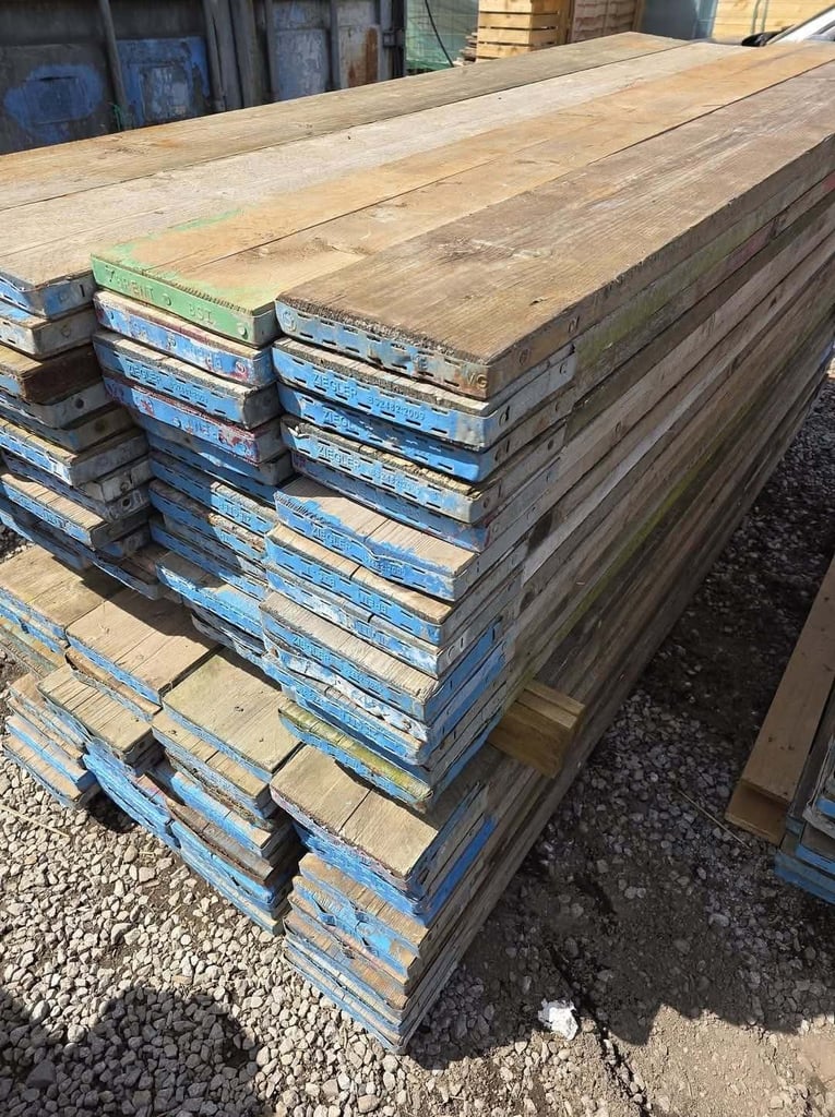 RECLAIMED 2.4M TIMBER SCAFFOLDING BOARDS