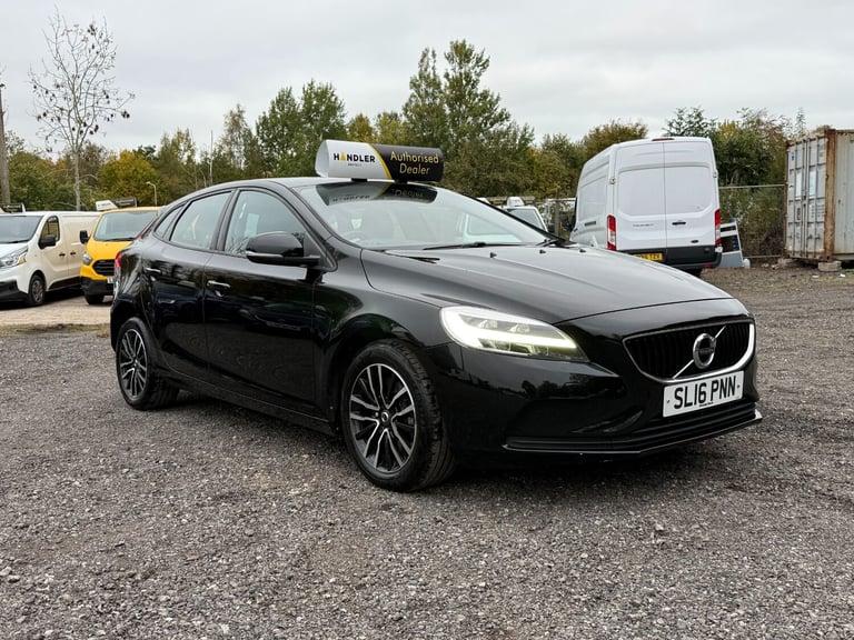 2016 Volvo V40 D3 [4 Cyl 150] Momentum 5dr, Euro 6 , No VAT HATCHBACK Diesel Manual