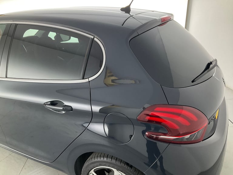 2019 Peugeot 208 1.2 PureTech 110 GT Line 5dr [6 Speed] HATCHBACK PETROL Manual