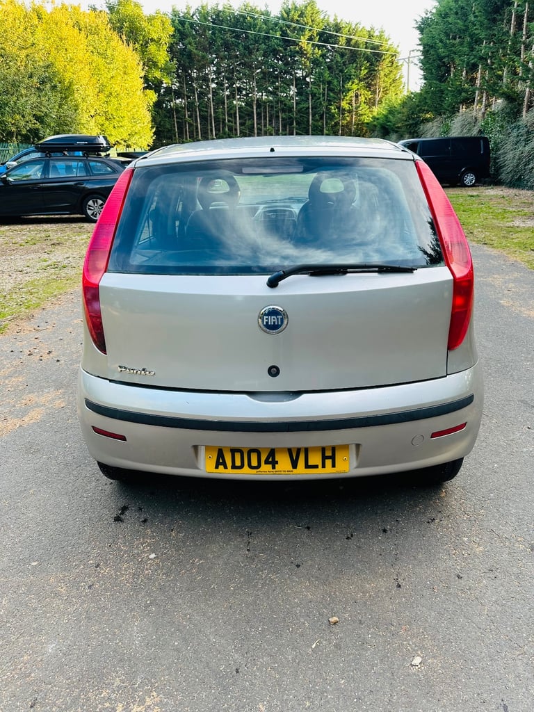 Fiat, PUNTO, Hatchback, 2004, Manual, 1242 (cc), 5 doors