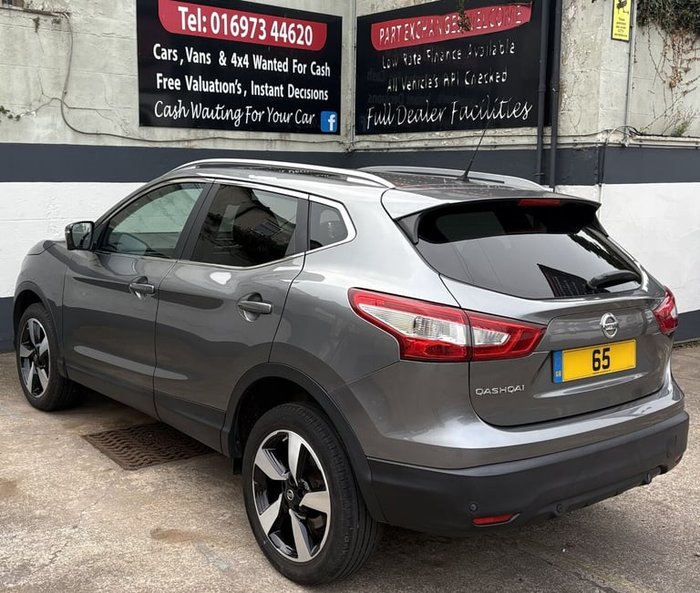 2016 Nissan Qashqai N-CONNECTA 1.5 DCI 5DR 110 BHP FOR SALE HATCHBACK Diesel Manual