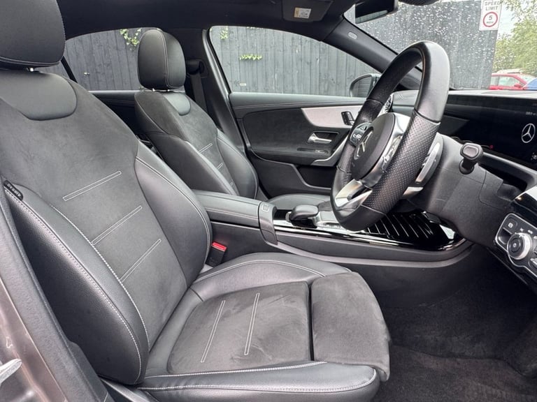 2022 71 MERCEDES-BENZ A-CLASS 1.3 A250E 15.6KWH AMG LINE EDITION (PREMIUM PLUS) 