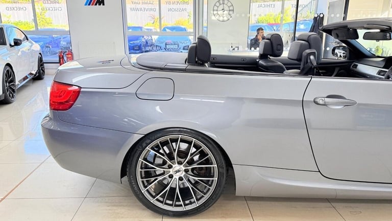 2013 BMW 3 Series 330d M Sport 2dr Step Auto CONVERTIBLE DIESEL Automatic