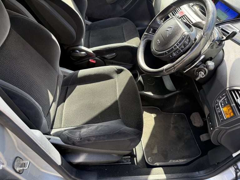 2008 Citroen C4 Picasso 1.6 HDi Exclusive MPV 5dr Diesel EGS6 Euro 4 (110 ps) MPV Diesel Automatic