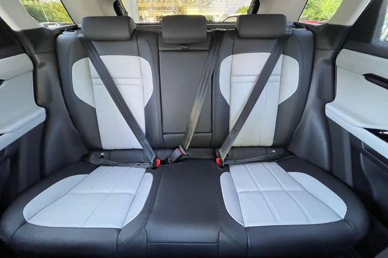 2025 Land Rover Range Rover Evoque 1.5 P270e Dynamic SE 5dr Auto ESTATE PETROL/ELECTRIC Automatic