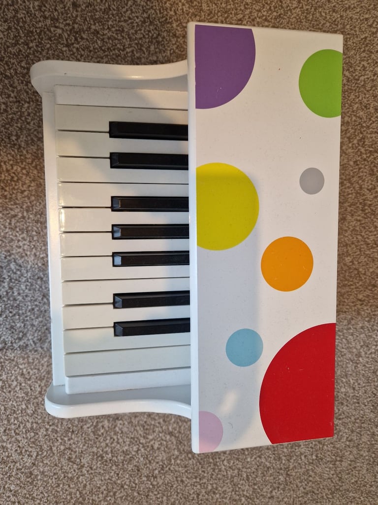 Piano musical instrument 