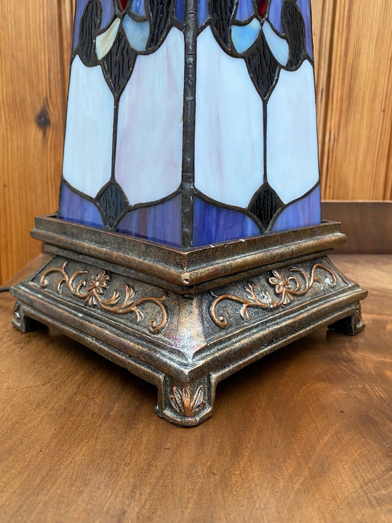 Tiffany Lamp.