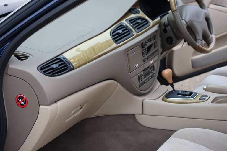 1999 Jaguar S-Type 3.0 V6 4dr Auto SALOON PETROL Automatic