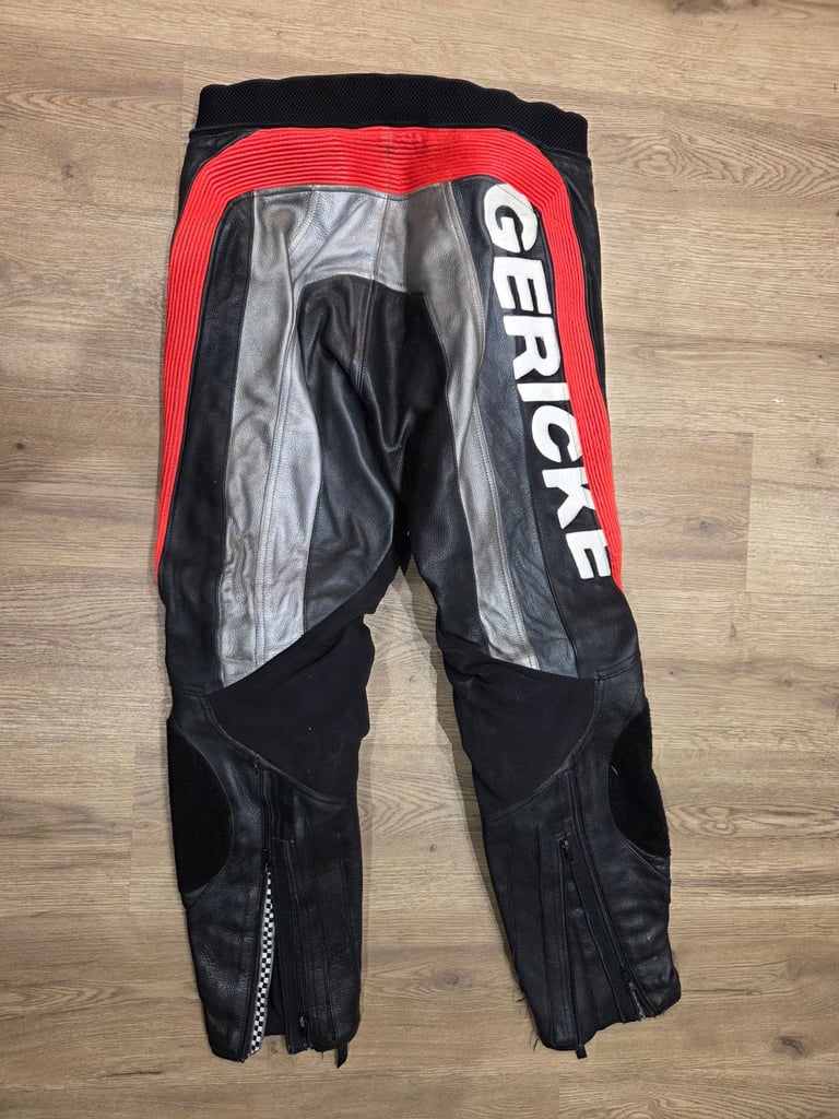 Motorcycle 2 piece leathers 