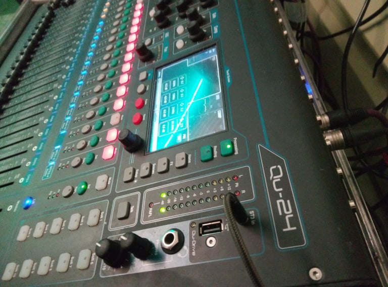 image for Allen and Heath QU 24 mixing desk
