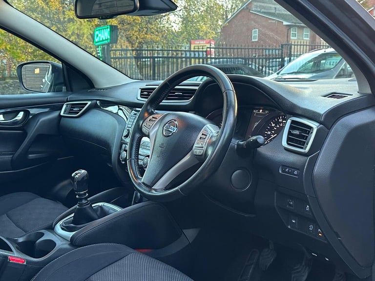 2014 Nissan Qashqai 1.2 DIG-T Acenta Premium 2WD Euro 5 (s/s) 5dr HATCHBACK Petrol Manual