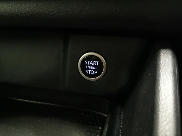 2022 Nissan Qashqai 1.3 DIG-T MHEV Acenta Premium SUV 5dr Petrol Hybrid XTRON Euro 6 (s/s) (158 S...