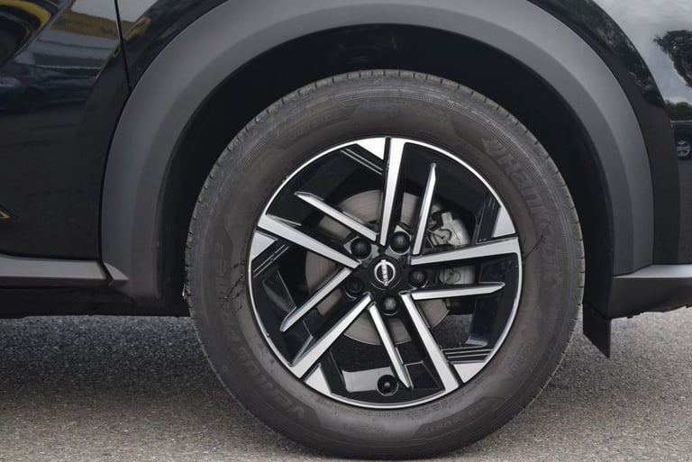 2025 Nissan Juke 1.0 DIG-T N-Connecta SUV 5dr Petrol DCT Auto Euro 6 (s/s) (114 ps) HATCHBACK Pet...
