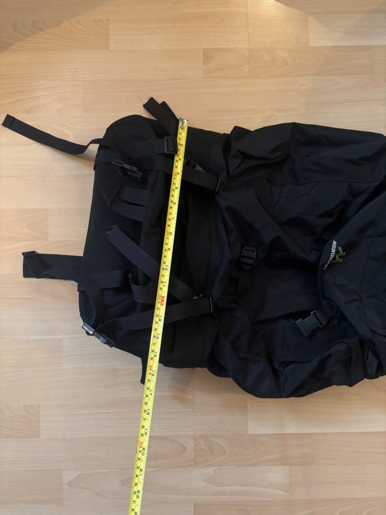 Hiking Backpack Black 60L (ish)