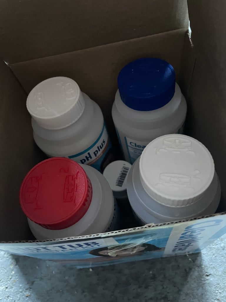 Lazy spa Gold Starter Kit Cleaning accessories hardly used