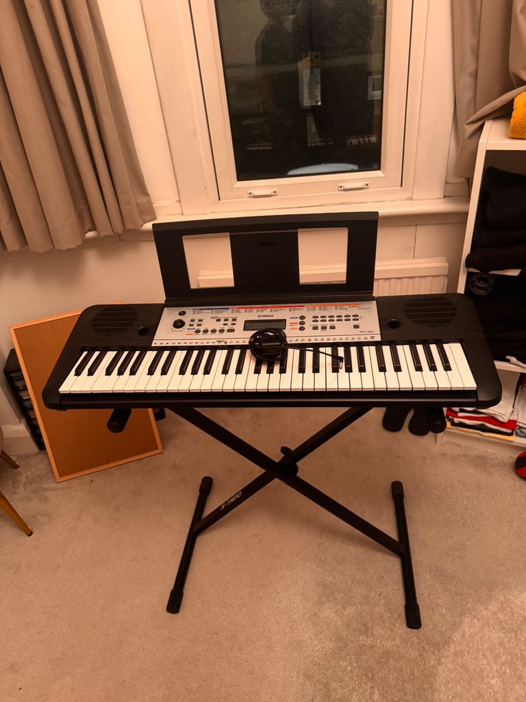 image for Yamaha Keyboard 