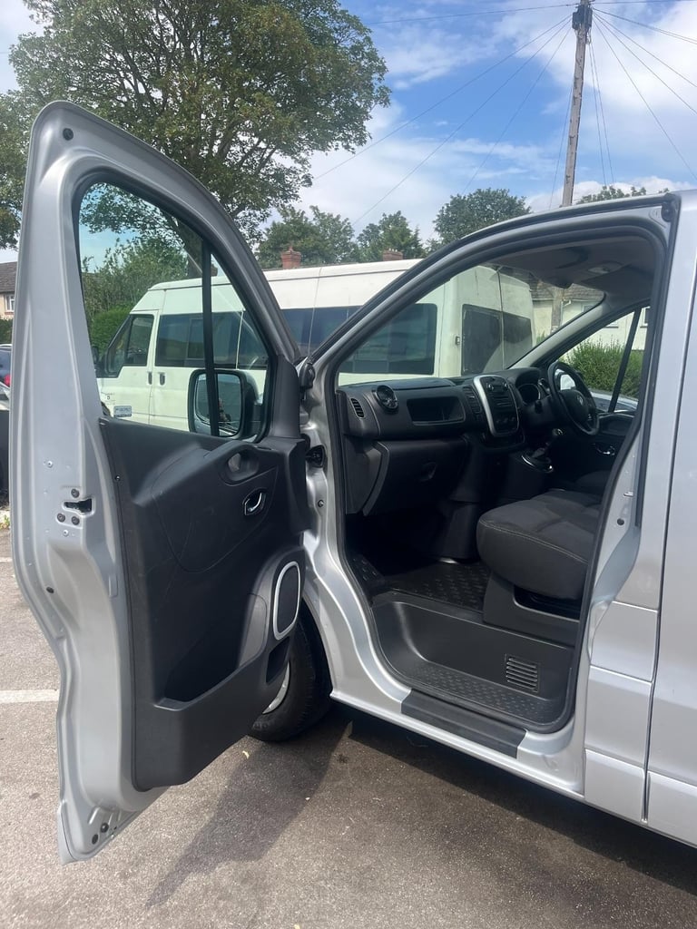 Vauxhall Vivaro 2900 1.6CDTI 115PS Sportive Panel Van DIESEL MANUAL 2015/15