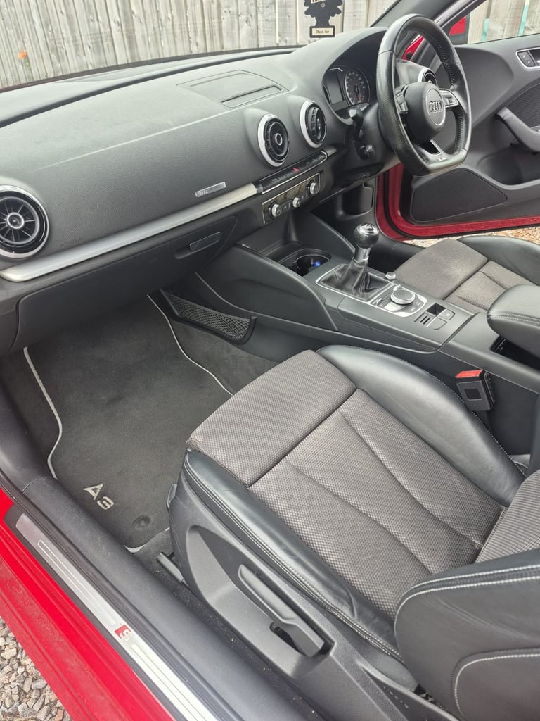 Audi, A3, Hatchback, 2016, Manual, 1598 (cc), 3 doors