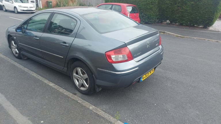 2009 Peugeot 407 2 litre diesel does over 60mpg, long mot till may 2026 