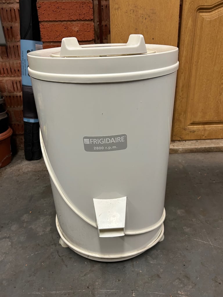 image for Frigidaire Spin Dryer