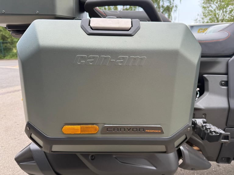 2025 Can-Am Canyon RedRock 1330cc 6 speed semi automatic Spyder trike 