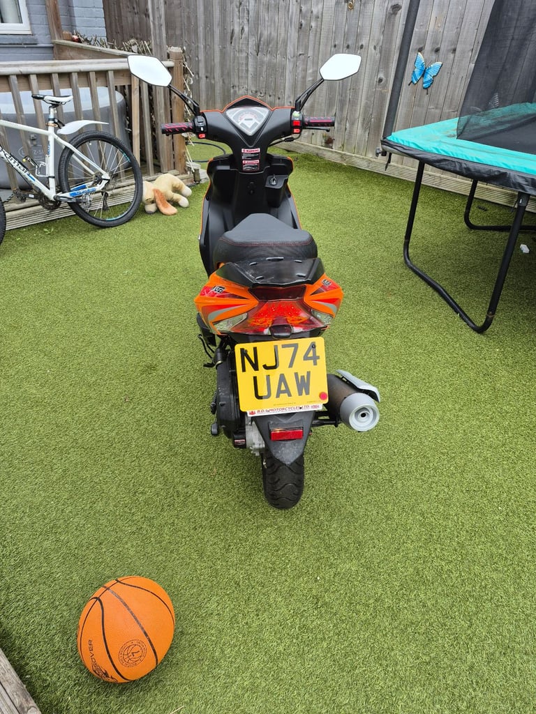 Other Motorbikes, R8, 2024, 50 (cc)