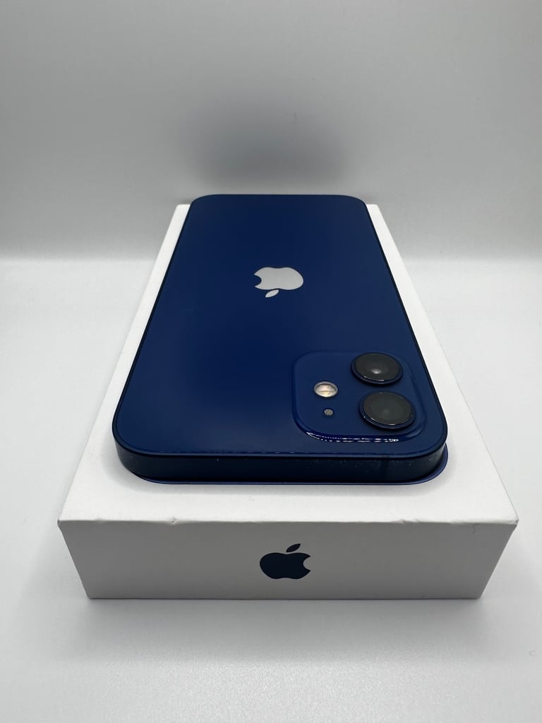 PRISTINE: 128gb Apple iPhone 12, Blue (UNLOCKED)