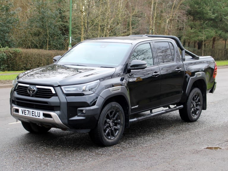 2022 Toyota Hi-lux 2.8 D-4D Invincible X  FULL LEATHER Pickup Double Cab 4dr