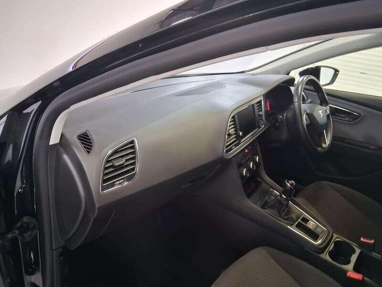 2019 SEAT Leon 1.5 TSI EVO SE Dynamic Hatchback 5dr HATCHBACK Petrol Manual