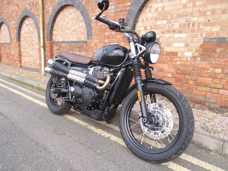 2024 TRIUMPH SCRAMBLER 900
