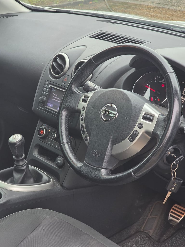 Nissan, QASHQAI, Hatchback, 2012, Manual, 1461 (cc), 5 doors