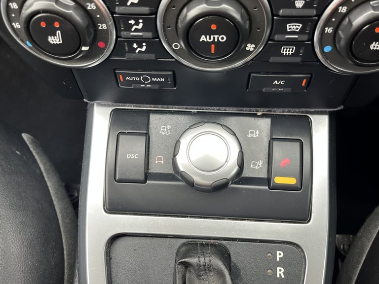 LAND ROVER FREELANDER 2 2.2 TD4 HSE 2010