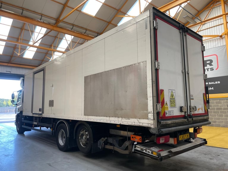 DAF CF290 *EURO 6*, 6X2 26 TONNE INSULATED FRIDGE/FREEZER – 2016 – PJ65 YJN